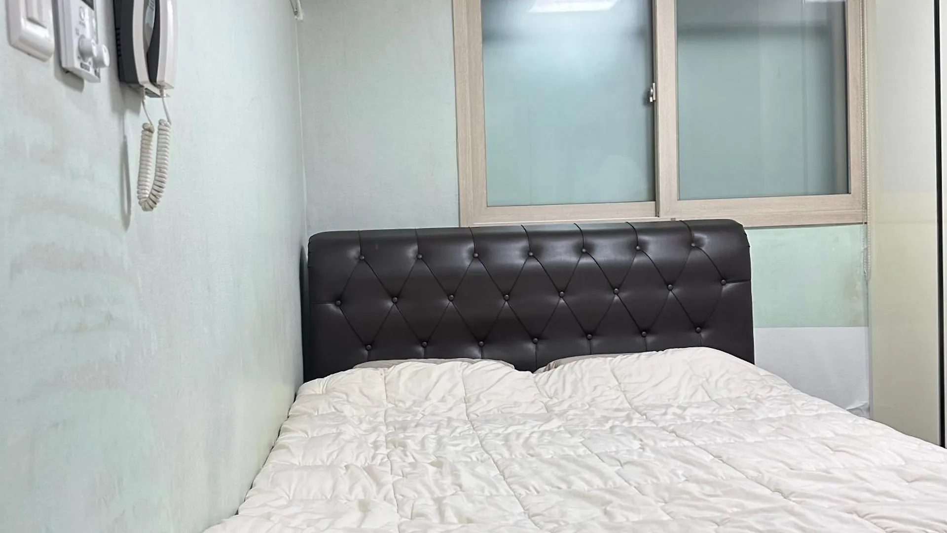 Studio Near Nakseongdae Station Seoul Apartment